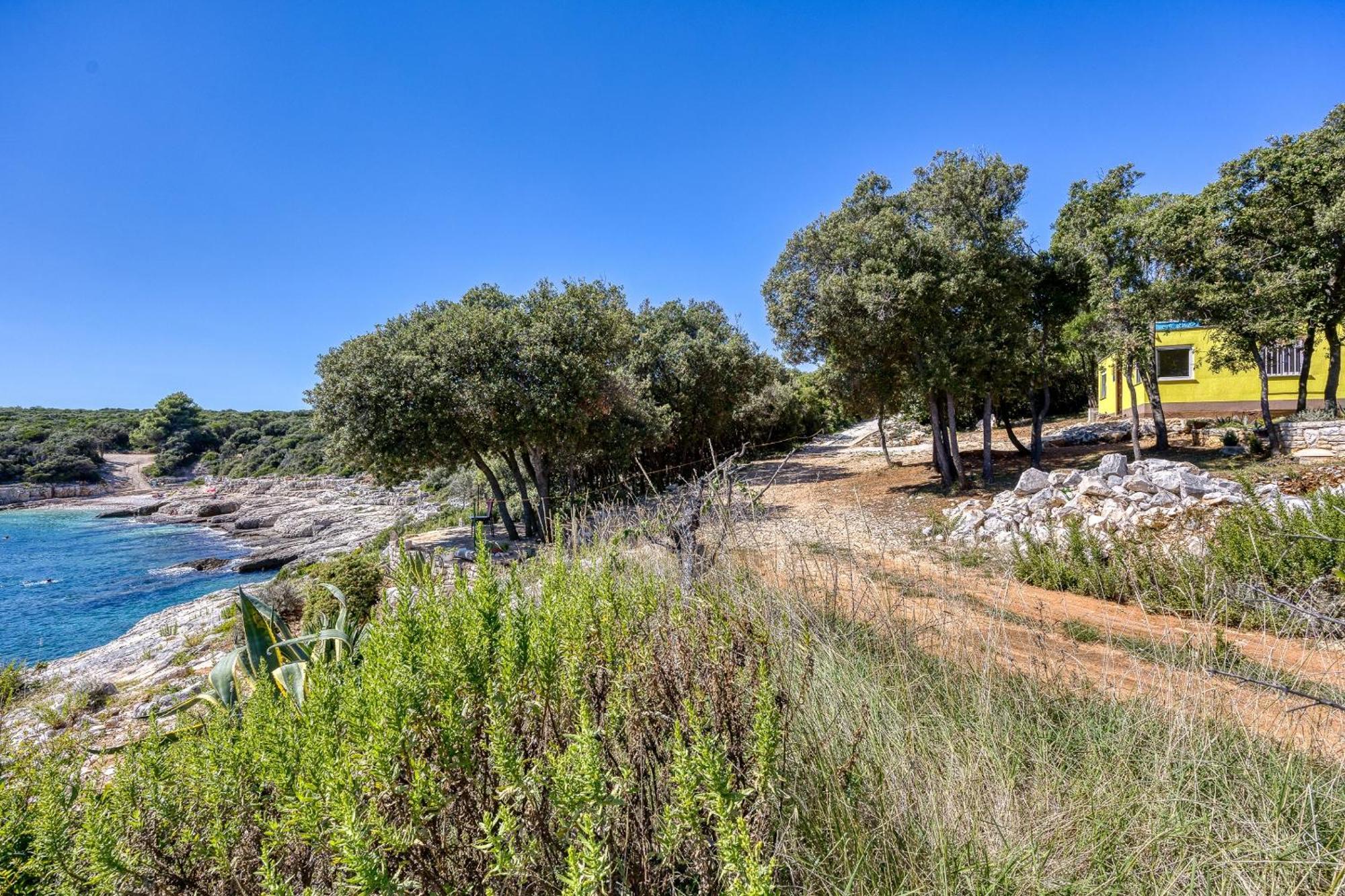 Cottage On The Kavran Beach מראה חיצוני תמונה