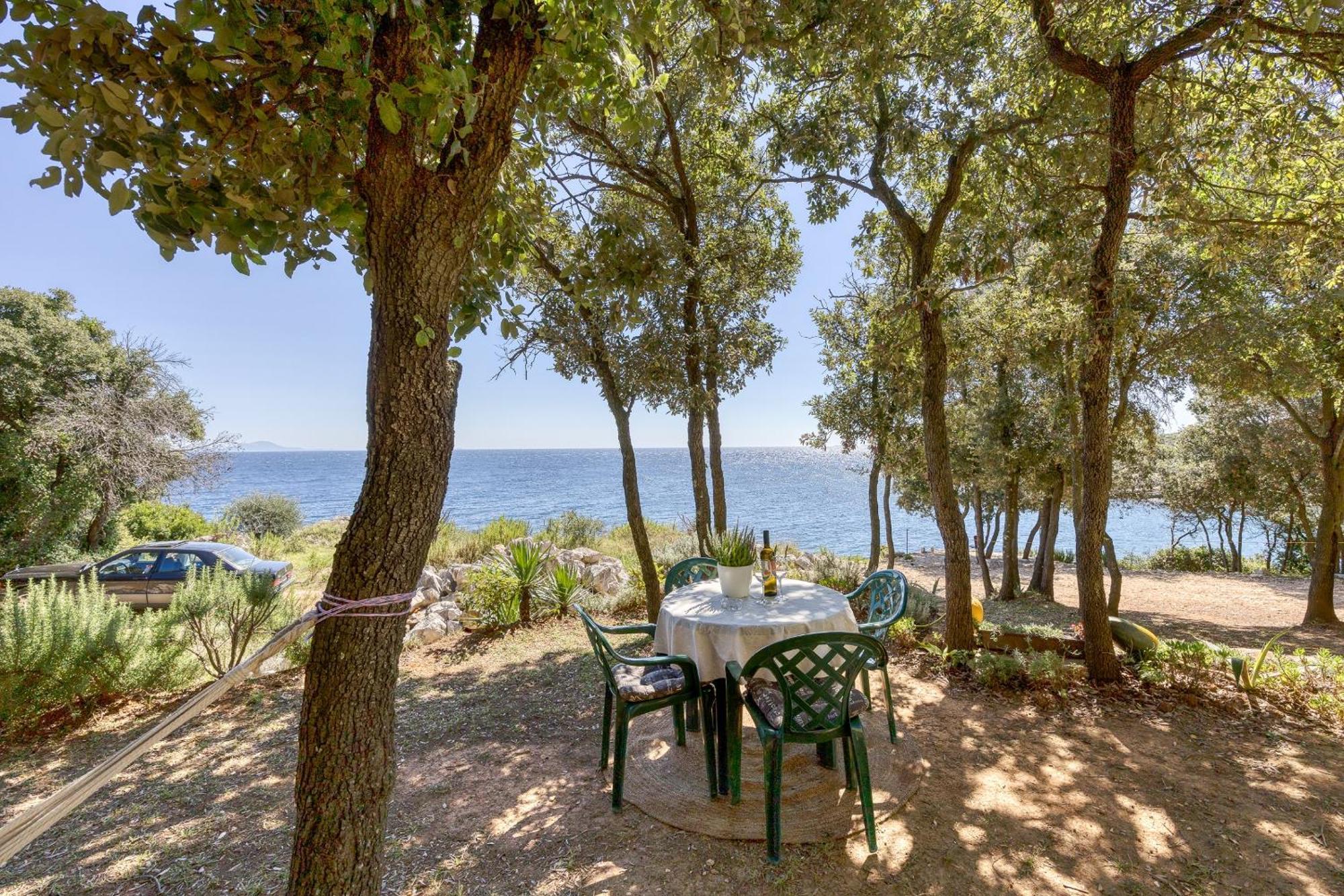 Cottage On The Kavran Beach מראה חיצוני תמונה